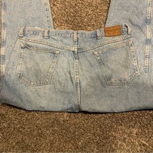 Men’s Wrangler Blues Jeans